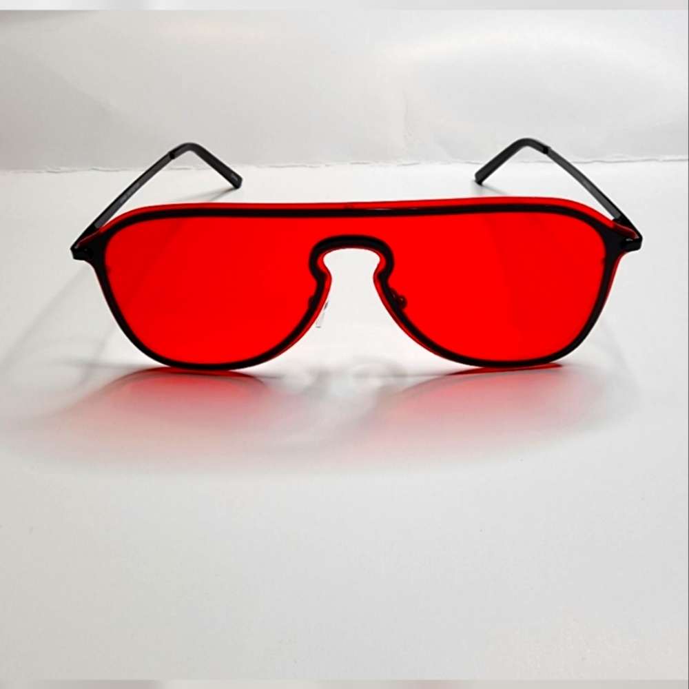 Red Tinted Fashion Sunglasses